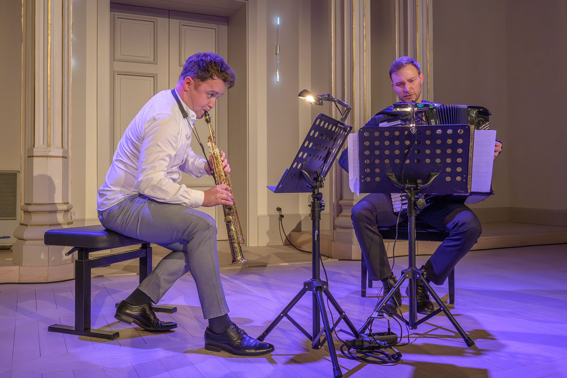 22.04.2023 Duo Aliada_ Michał Knot, Saxophon, Bogdan Laketic, Akkordeon – Foto: Heinz Bunse