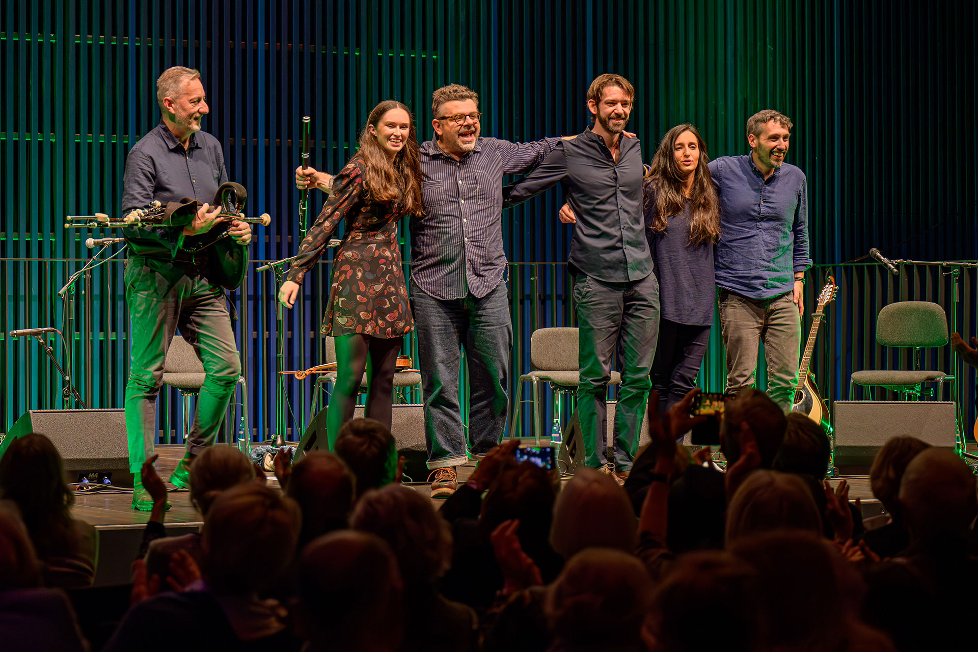 19.11.2023 I Birkin Tree, Irish Folk aus Italien, vor 40 Jahren von Fabio Rinaudo (links) gegründet – Foto: Heinz Bunse